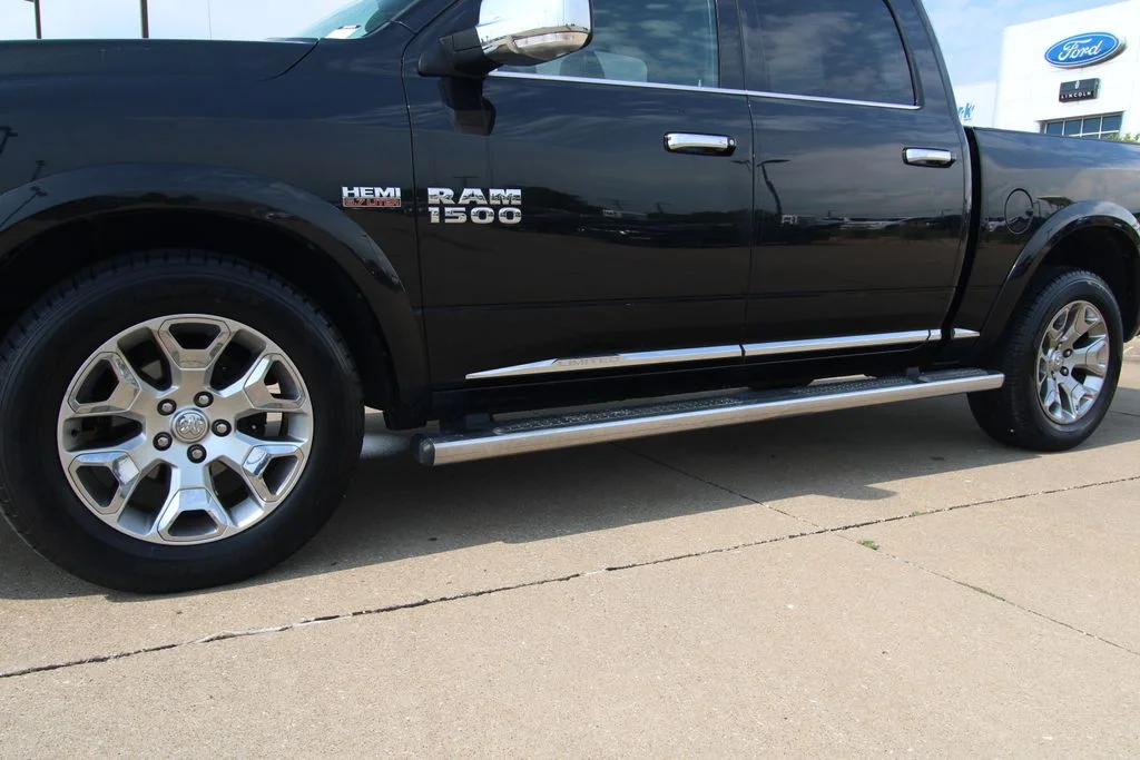 Used 2016 Black Ram Laramie Longhorn image 11