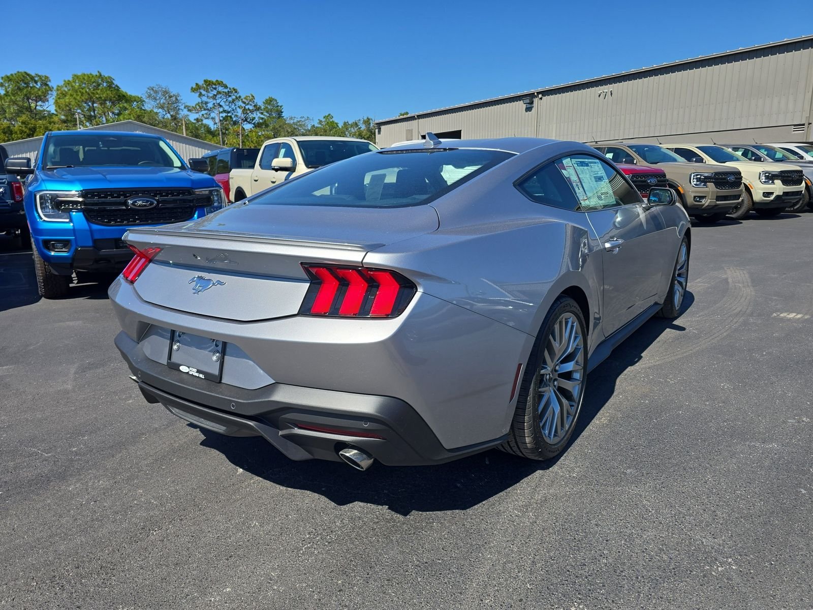 New 2025 Iconic Silver Metallic Ford EcoBoost Premium image 4