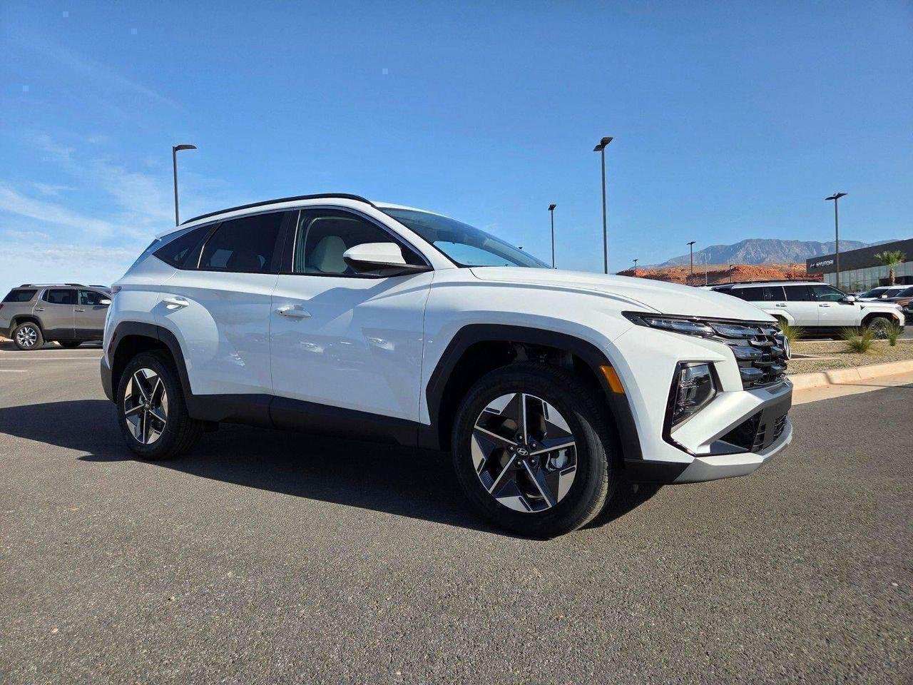 New 2026 White Hyundai SEL image 2