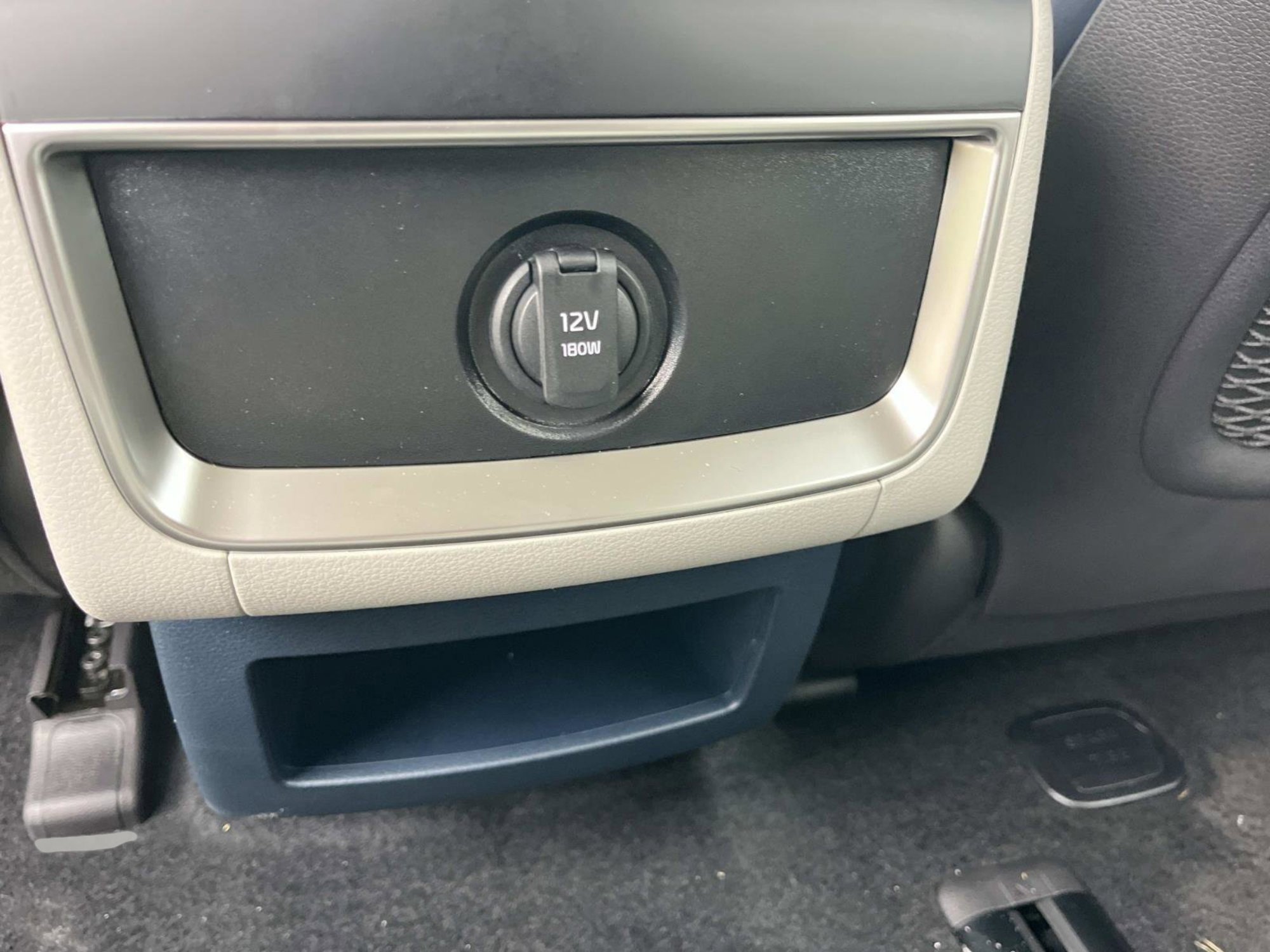2026 Kia Carnival EX - Photo 19