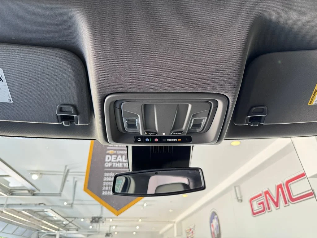 2023 GMC Sierra 1500 SLT - Photo 24