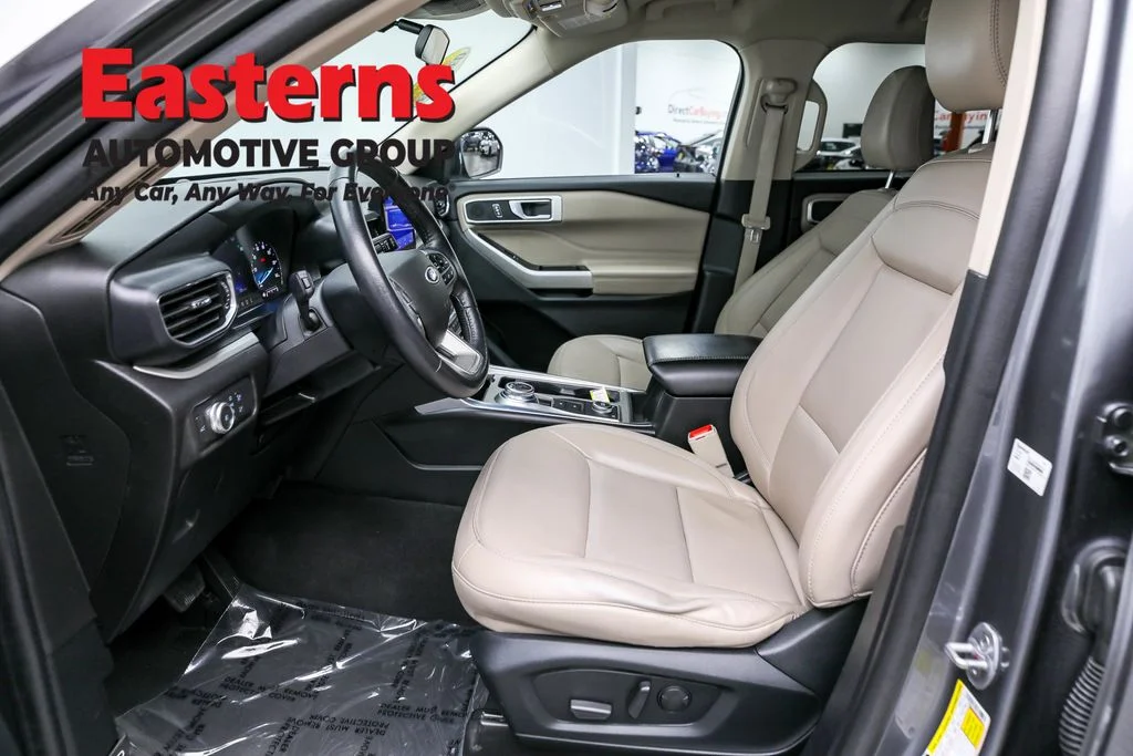 Used 2022 Gray Ford XLT image 14