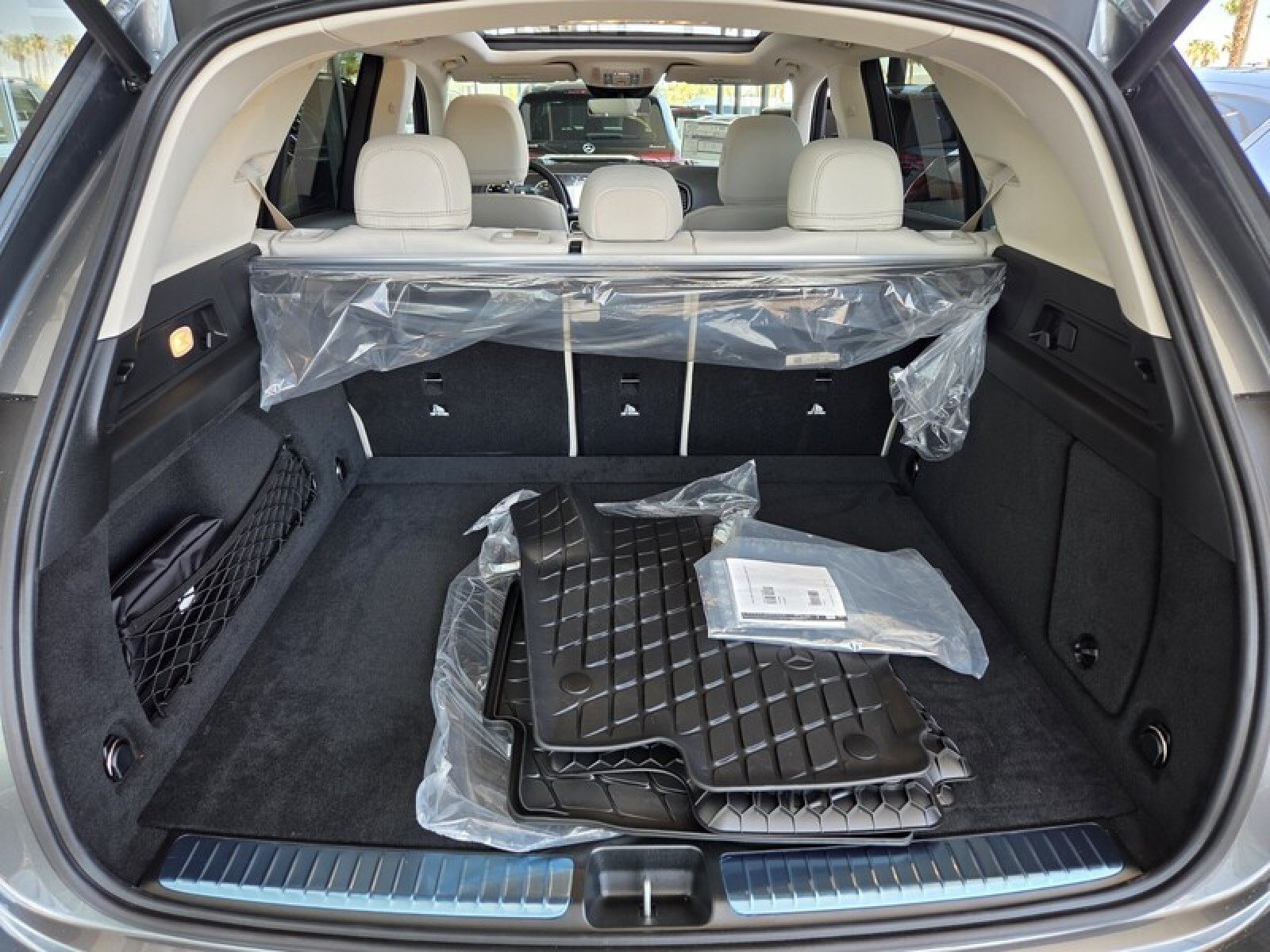 New 2026 Selenite Grey Metallic Mercedes-Benz GLE 350 4MATIC® SUV image 15