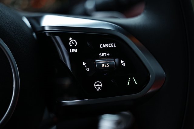 2026 Jaguar F-Pace R-Dynamic S - Photo 42