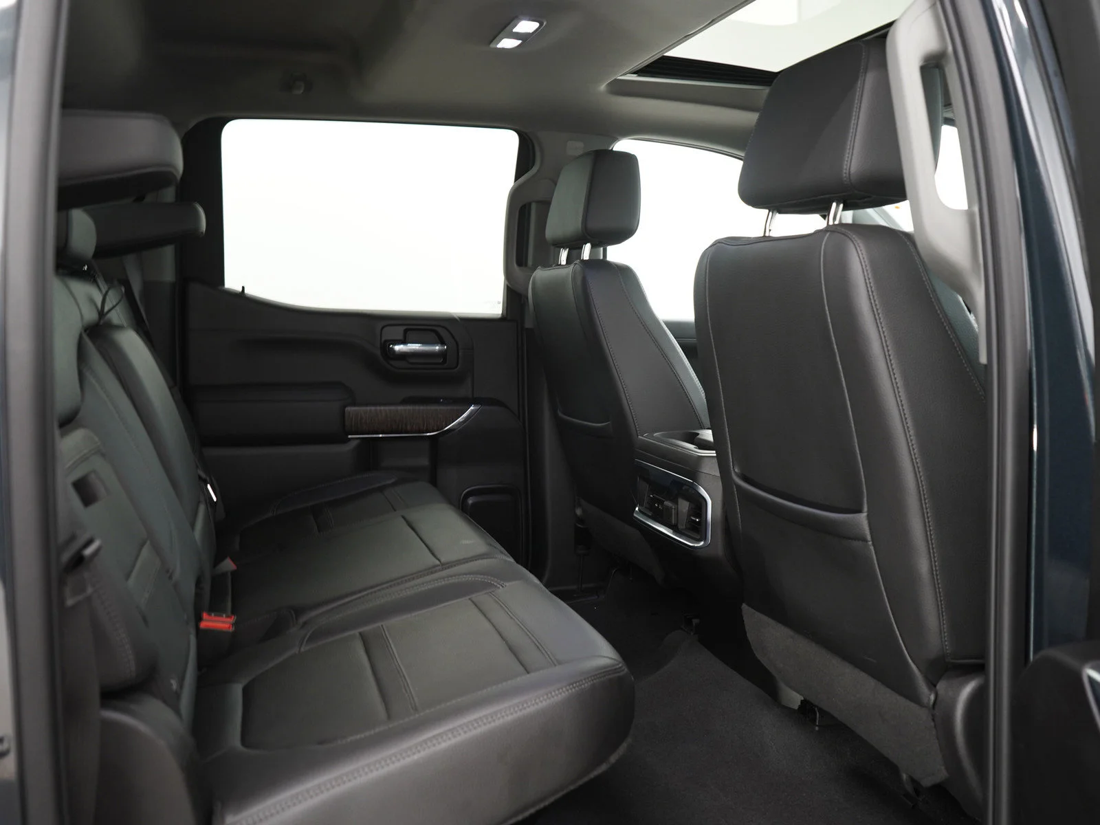Used 2022 Hunter Metallic GMC Denali image 14