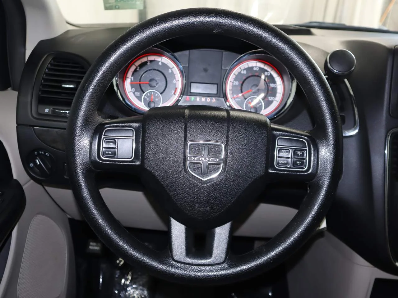Used 2019 White Knuckle Clear Coat Dodge SE image 10