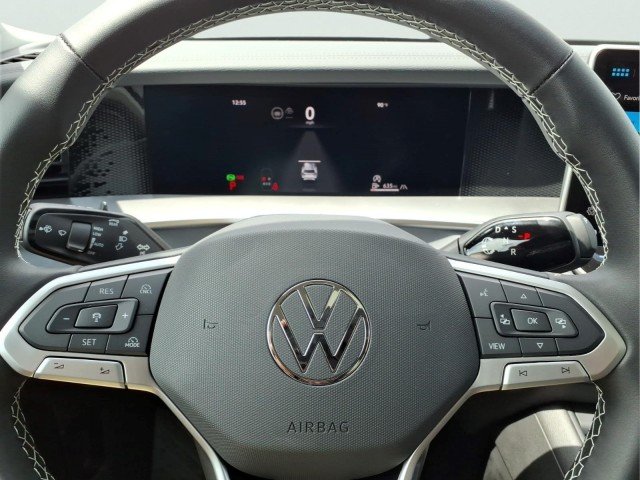 New 2026 Pure White Volkswagen SE 4Motion image 22