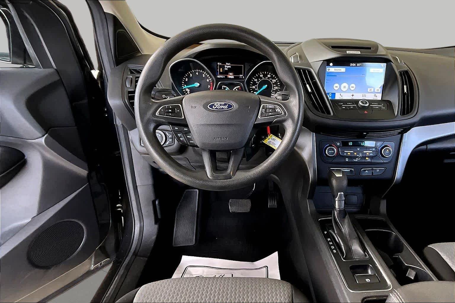 Used 2017 Magnetic Ford SE image 6