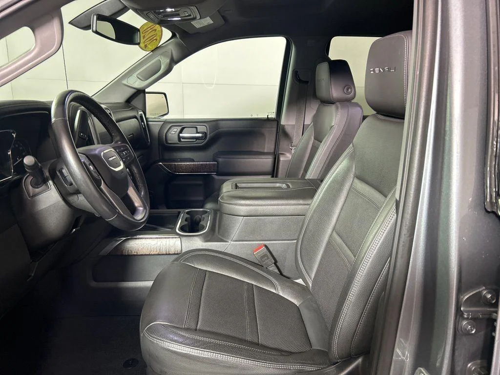 Used 2020 Steel Metallic GMC Denali image 15