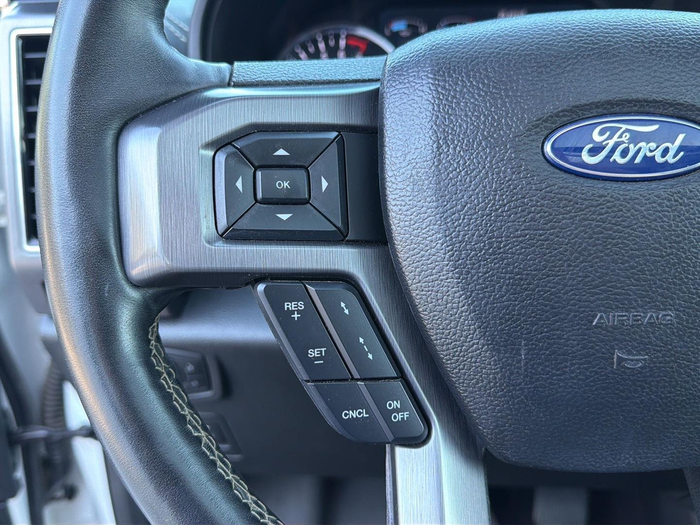 Used 2021 Star White Metallic Tri-Coat Ford Platinum image 23