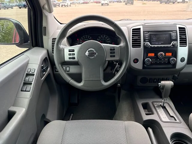 Used 2016 Red Nissan SV image 13