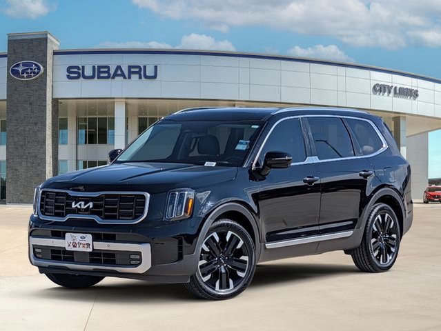 Pre-Owned 2023 Kia Telluride SX With Navigation &amp; AWD