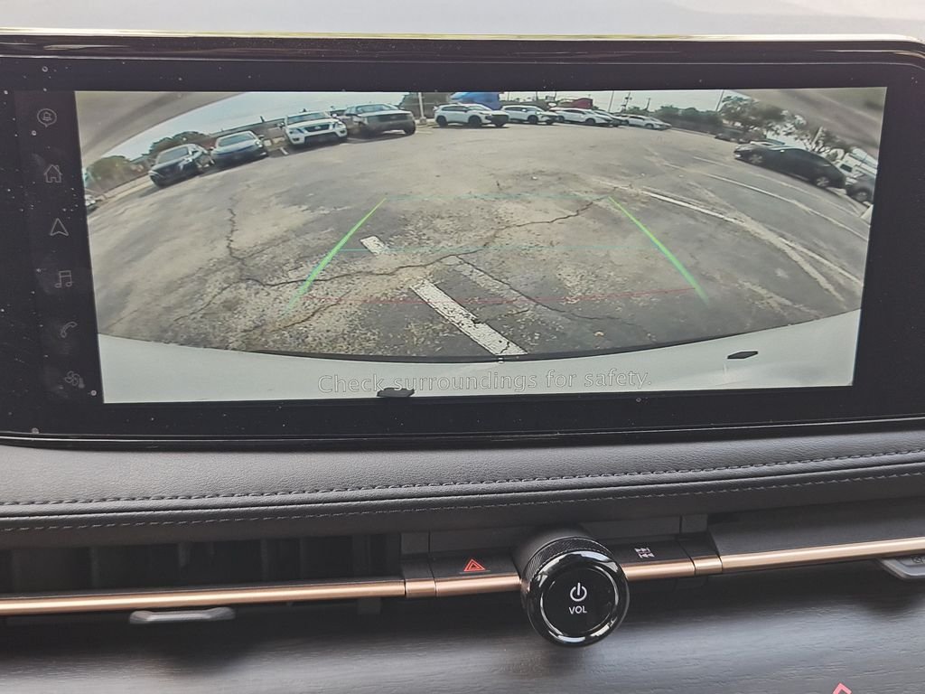 Used 2024 White Nissan ENGAGE+ e-4ORCE image 19