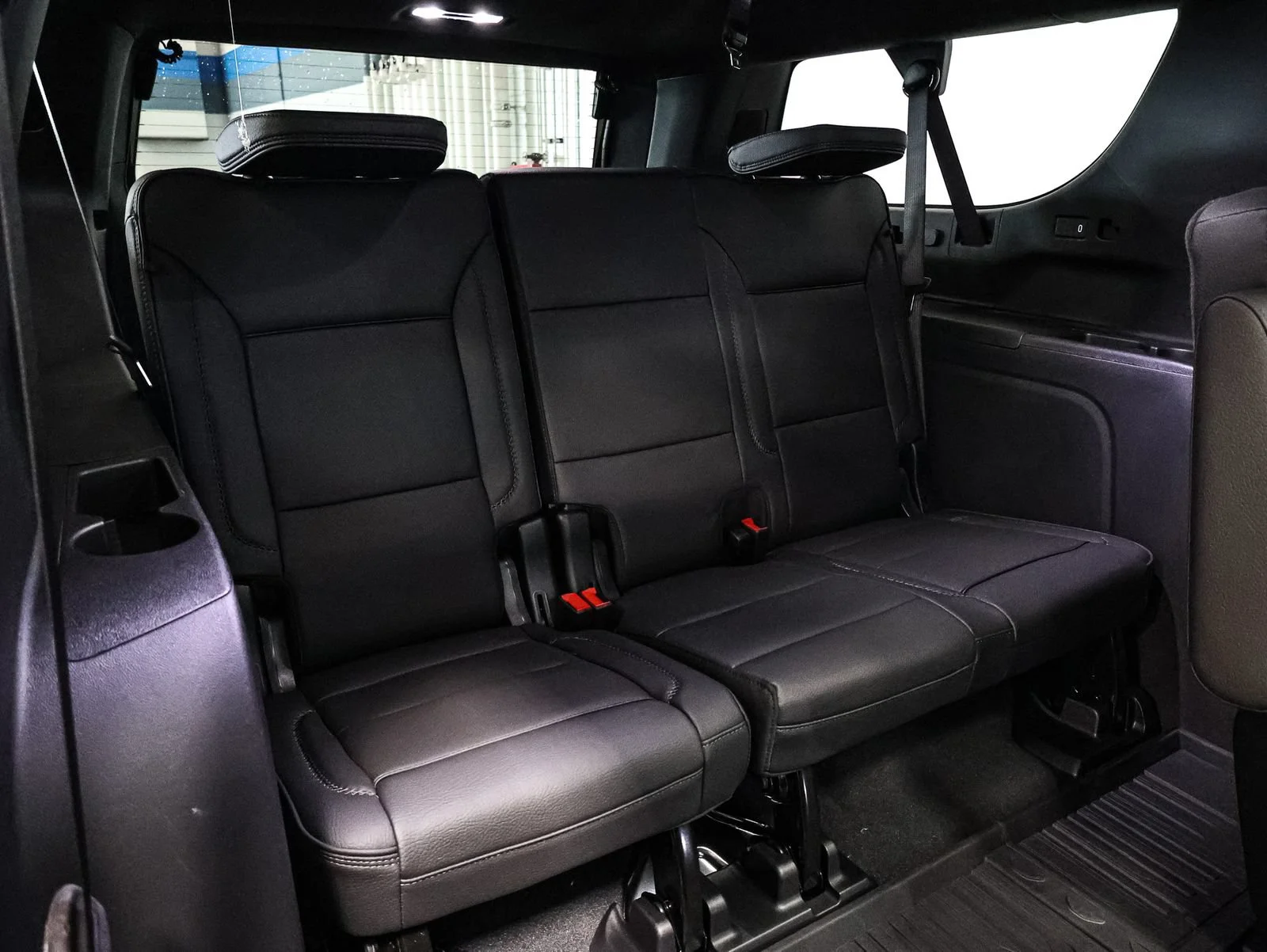 2026 GMC Yukon XL Denali - Photo 25