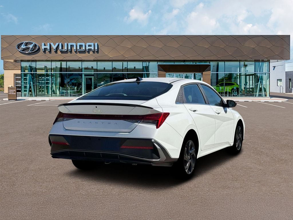 New 2026 White Hyundai SEL Sport image 7