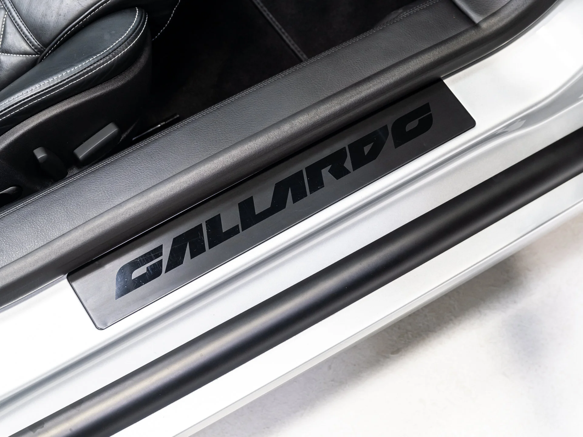 Used 2011 Grigio Thalasso Metallic Lamborghini LP560-4 image 71