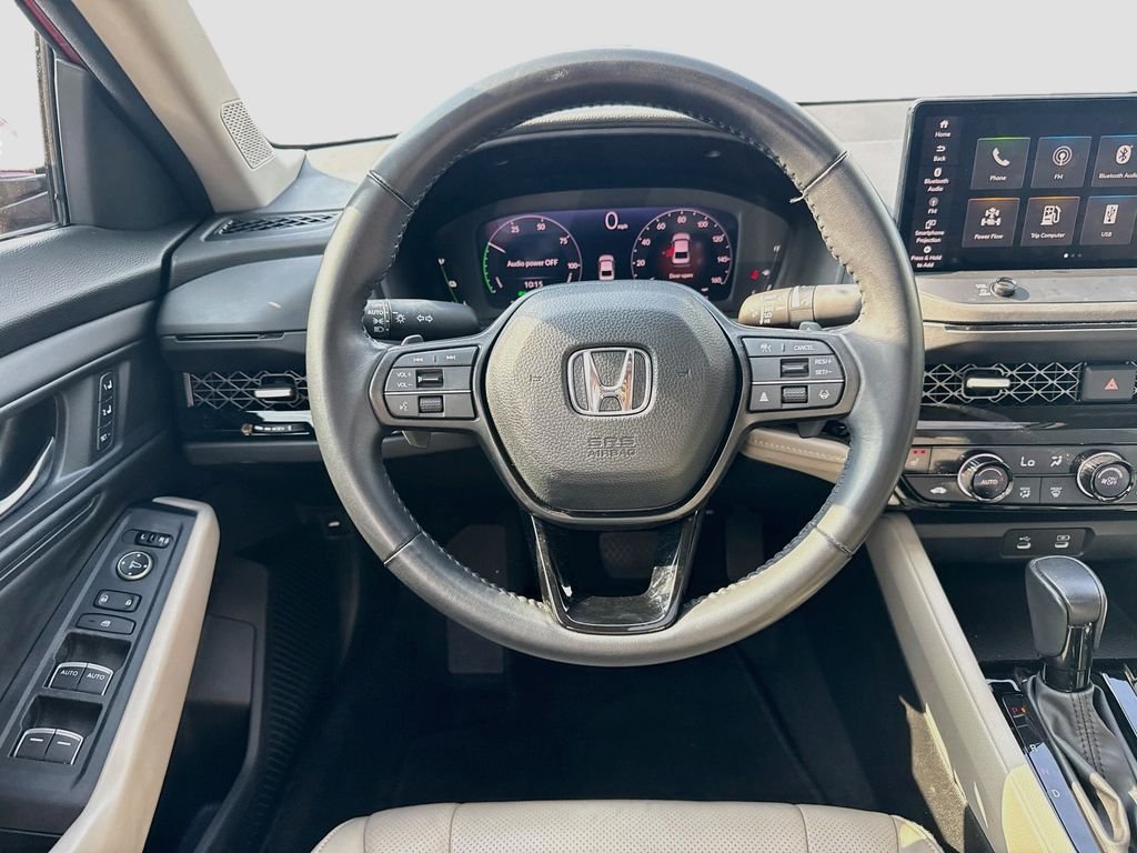 Used 2023 Radiant Red Metallic Honda EX-L image 24