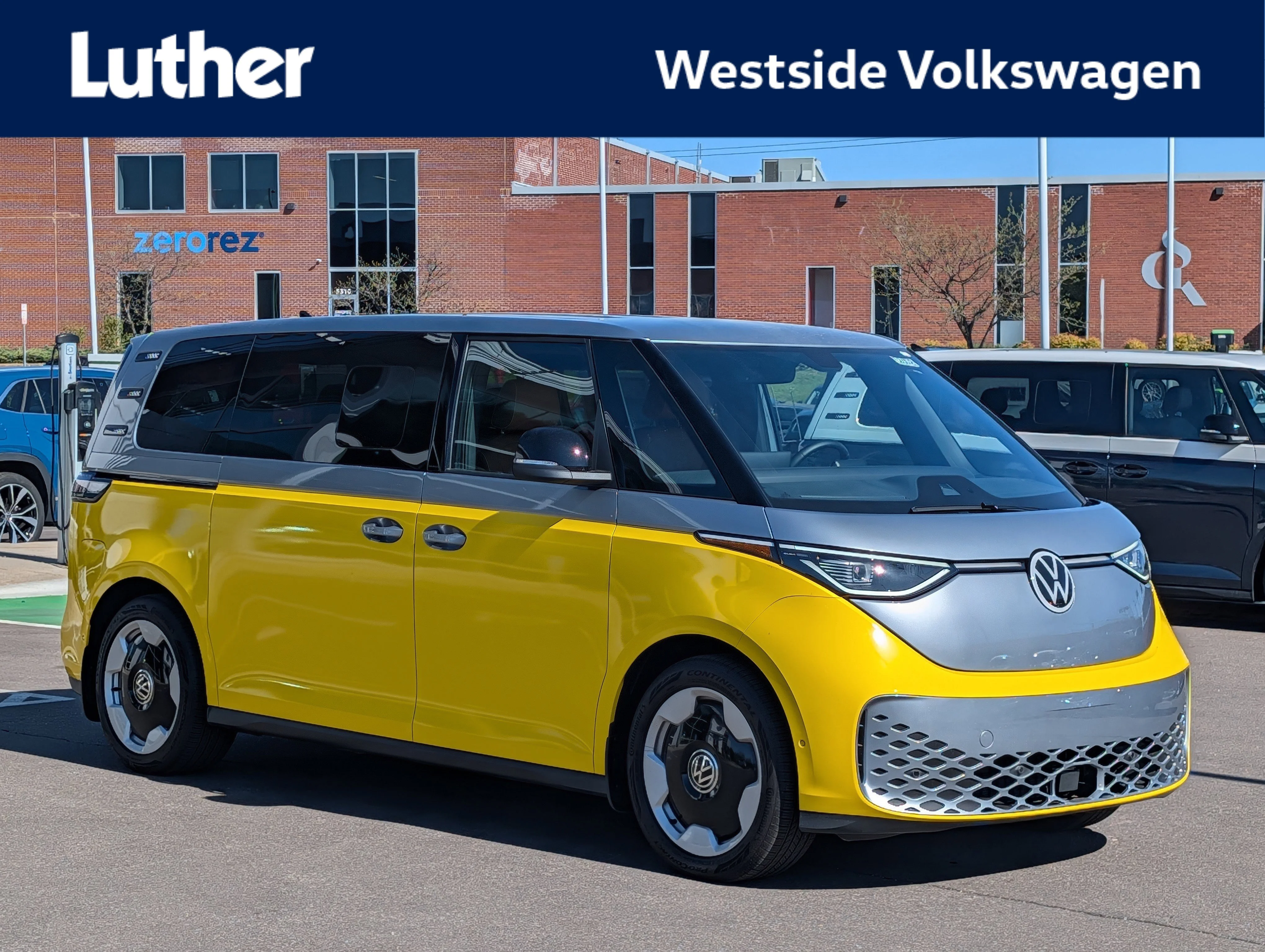 2025 Volkswagen ID. Buzz Pro S's photo