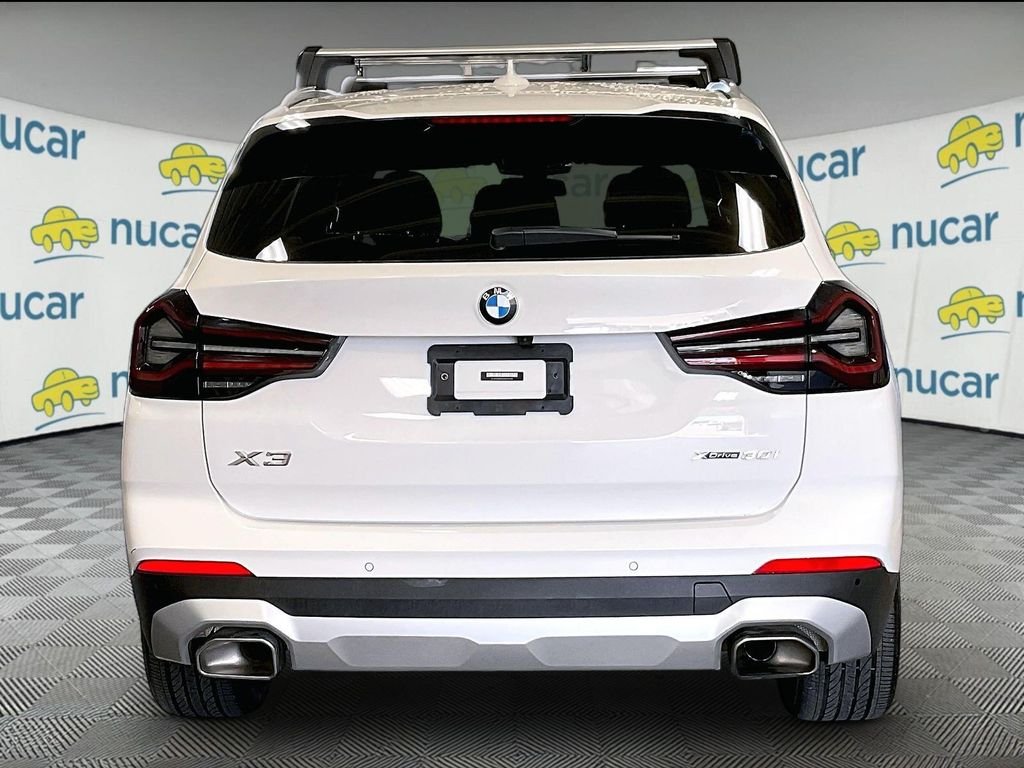 Used 2022 White BMW xDrive30i image 5