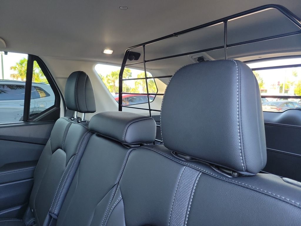 Used 2026 Platinum White Honda EX-L image 16