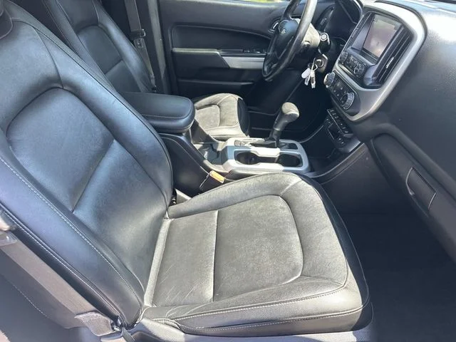 Used 2018 White Chevrolet ZR2 image 13