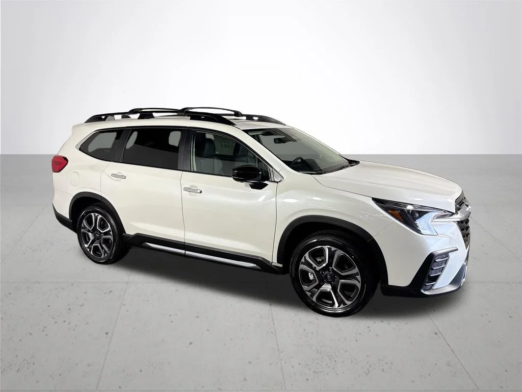 New 2026 CRYSTAL WHITE PEARL Subaru Touring 7-Passenger image 4