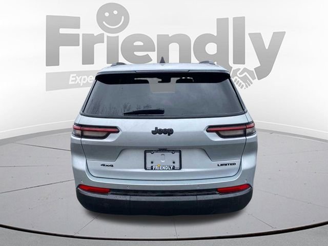 Used 2023 Silver Jeep Limited image 6
