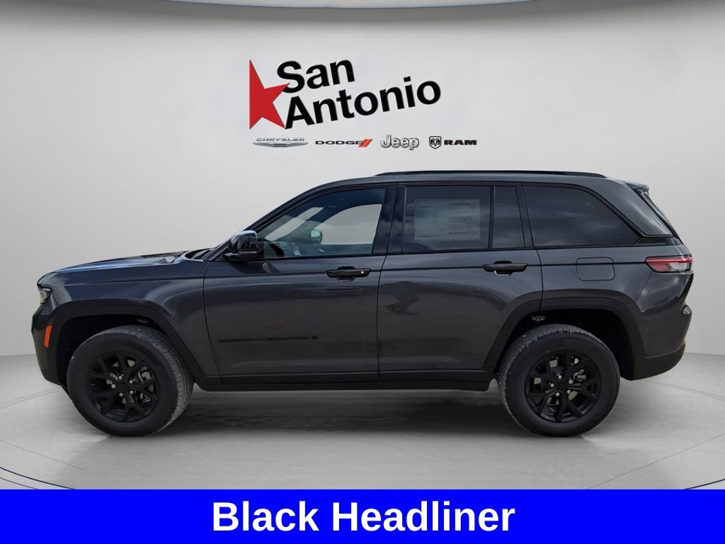 New 2025 Baltic Gray Metallic Clear-Coat Exterior Paint Jeep Altitude X image 9