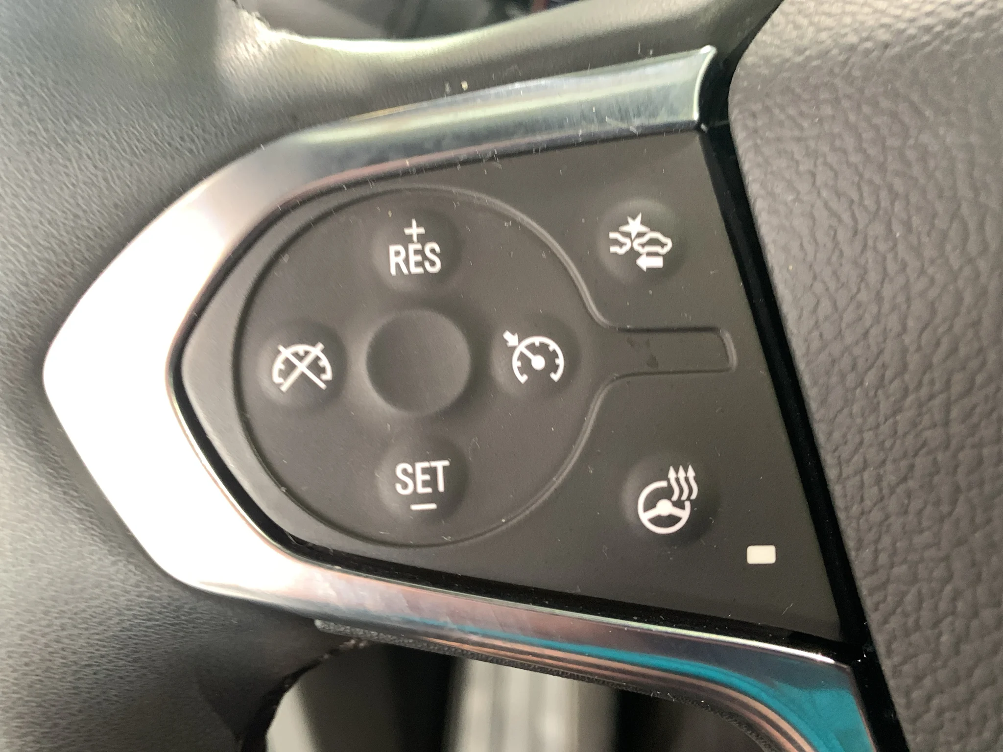 Used 2023 MOSAIC BLACK METALLIC Chevrolet Premier image 20