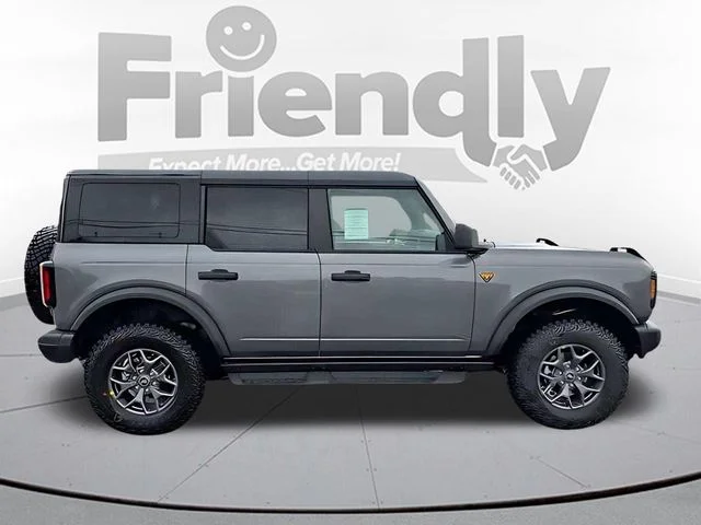 New 2025 Carbonized Gray Metallic Ford Badlands® image 10