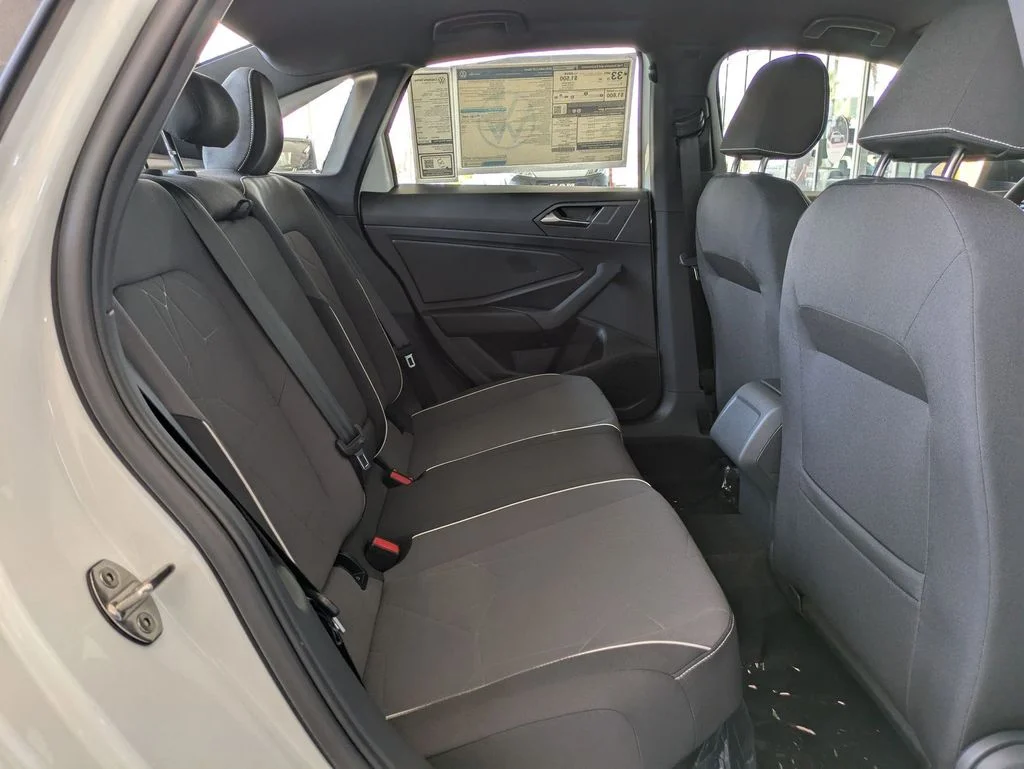 2025 Volkswagen Jetta Sport - Photo 22