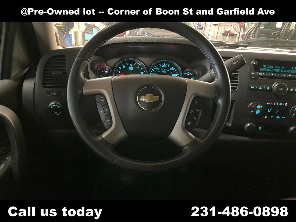 Used 2012 Gray Chevrolet LT image 17