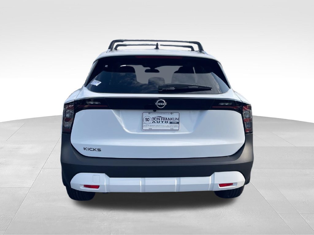 New 2027 White Nissan SV image 4