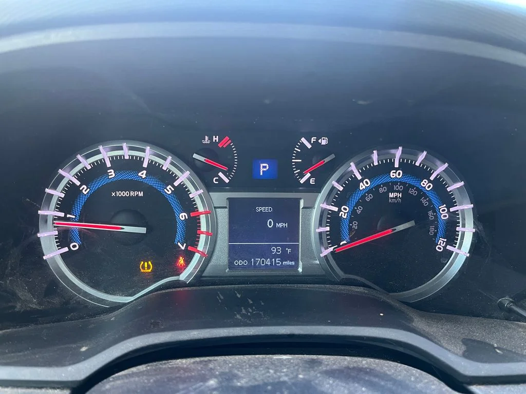 Used 2014 Magnetic Gray Metallic Toyota Trail image 9