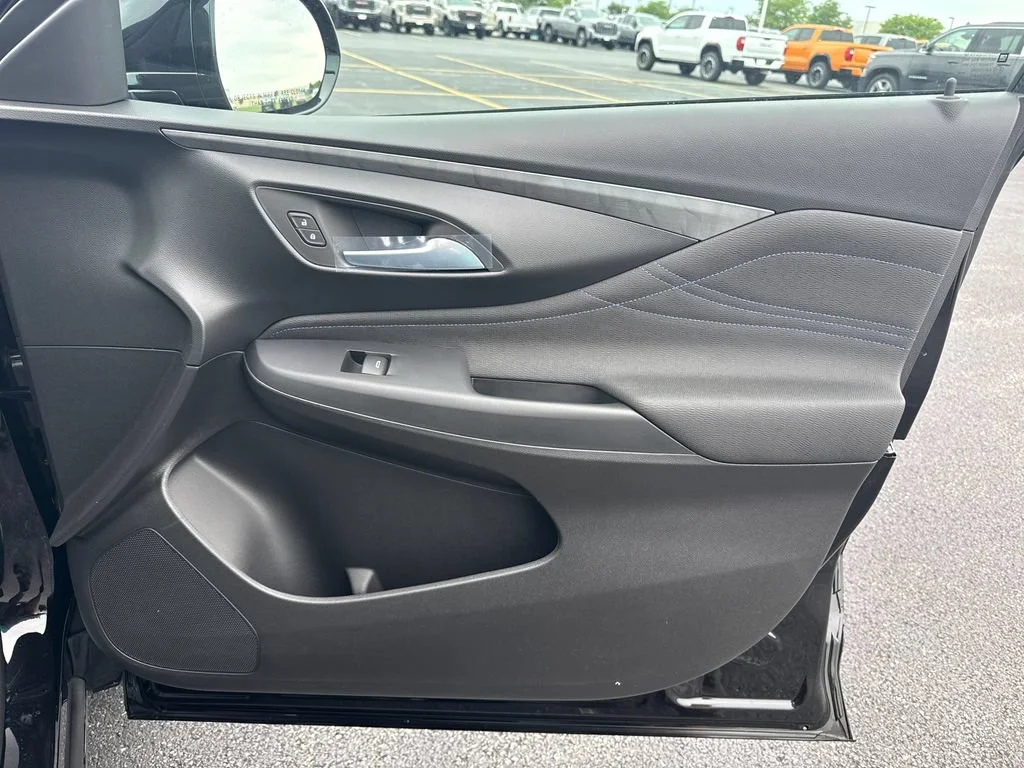 2026 Buick Envista Sport Touring - Photo 36