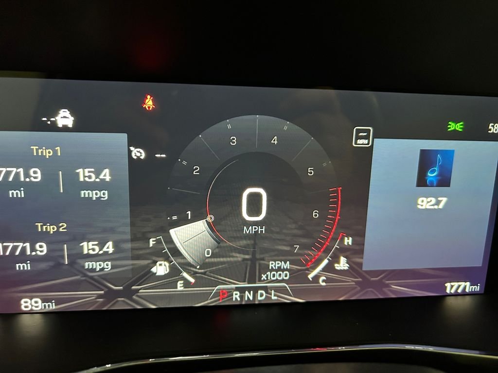 Used 2025 Blue GMC Elevation image 10