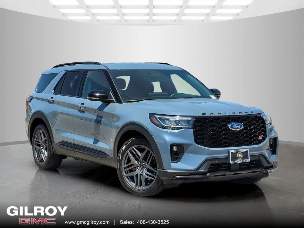 2025 Ford Explorer ST (PL535)'s photo