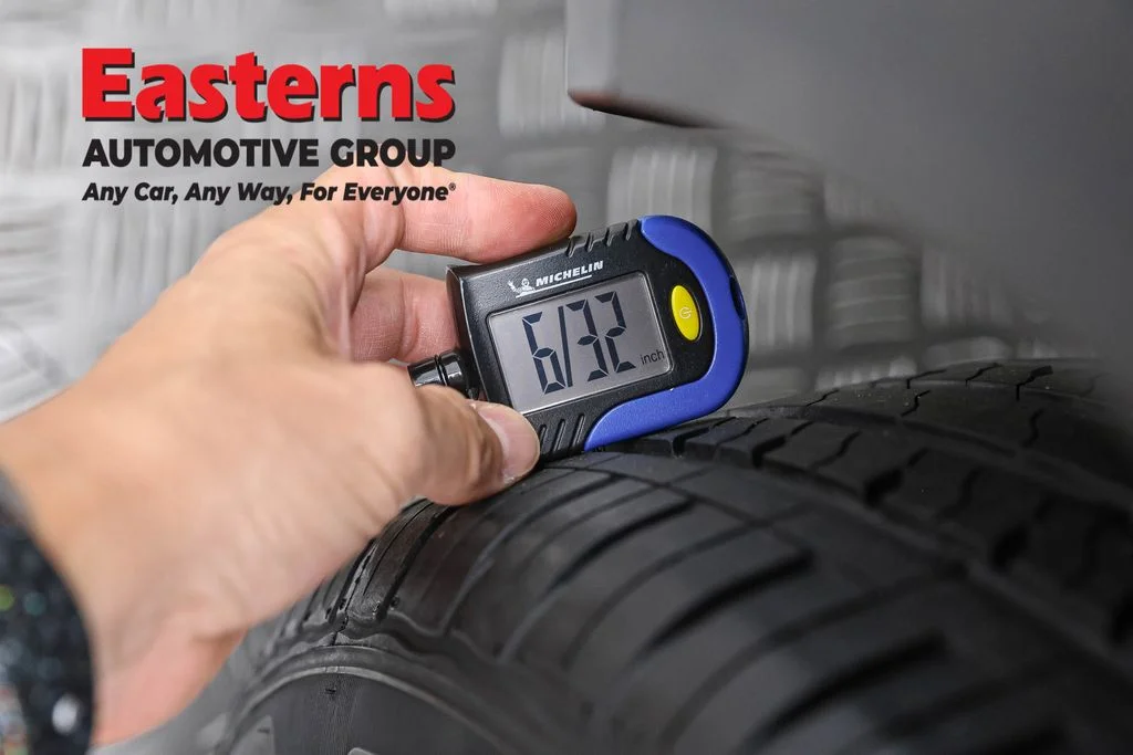 Used 2024 Gray Ford Active image 29