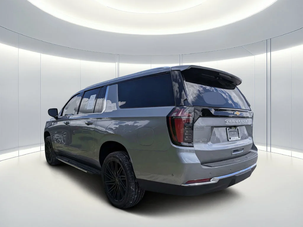 Used 2025 Gray Chevrolet LS image 6