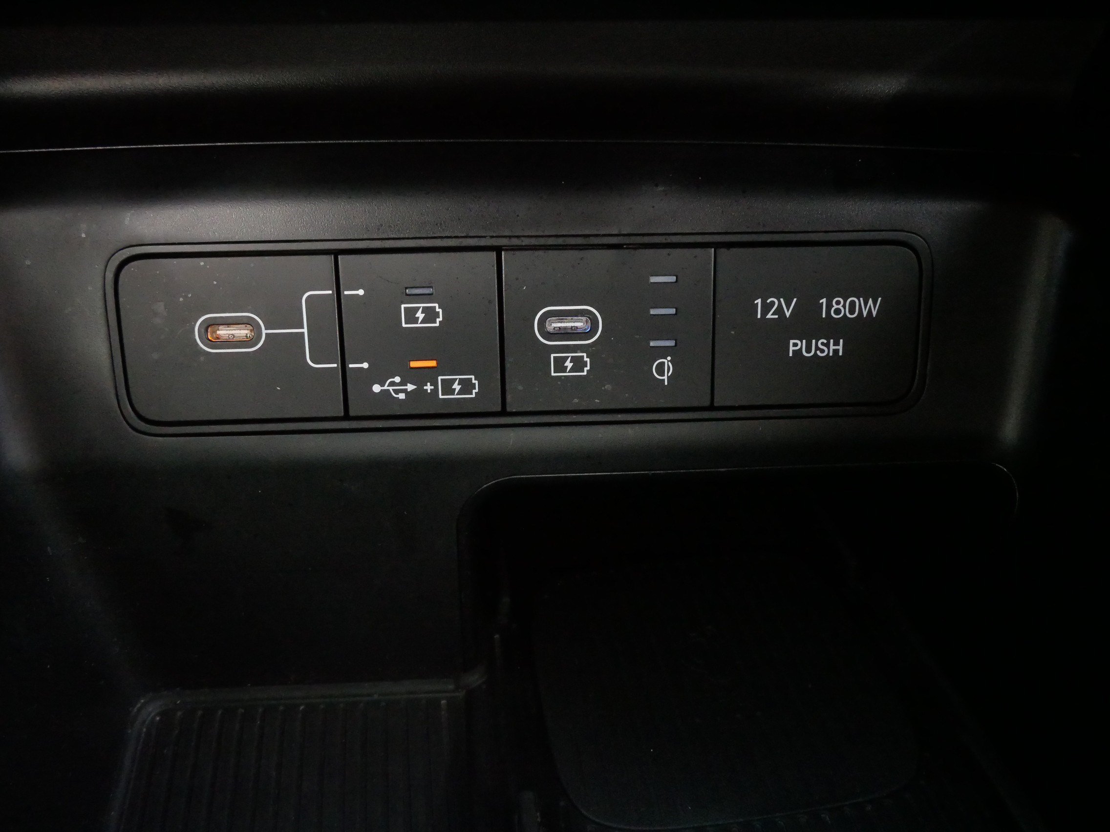 Used 2025 Serenity White Pearl Hyundai SEL image 30