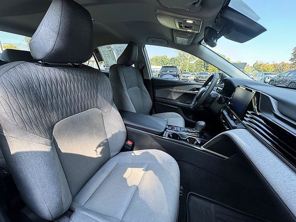Certified Used 2025 Ice Toyota LE image 22