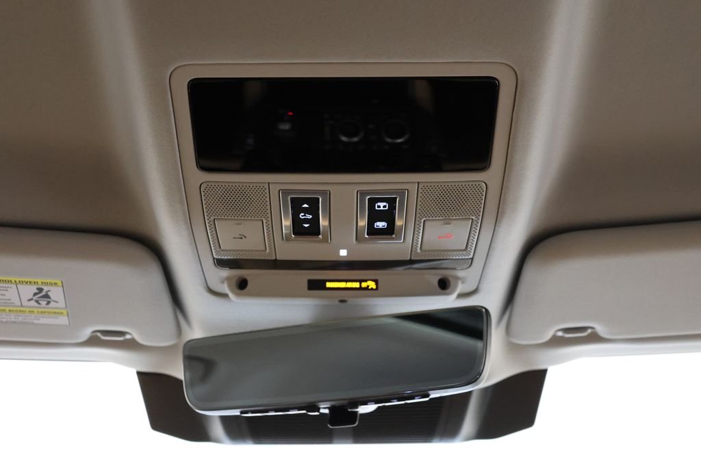 New 2026 Santorini Black Land Rover S image 14