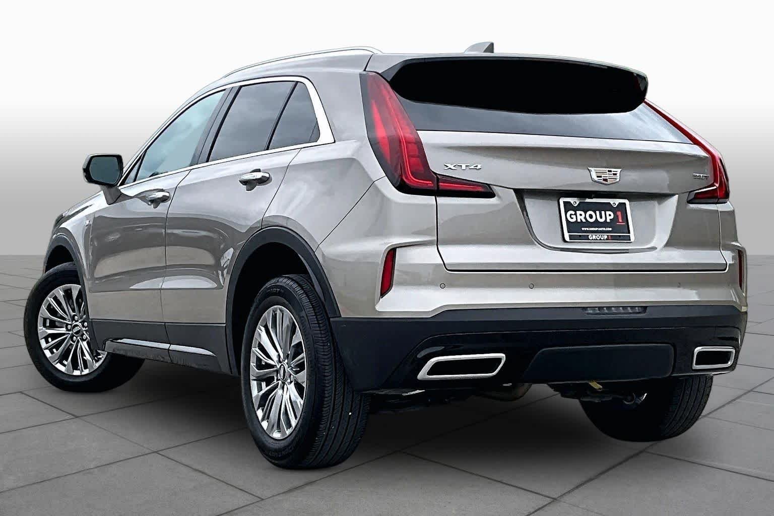 Used 2025 Latte Metallic Cadillac FWD Premium Luxury image 12