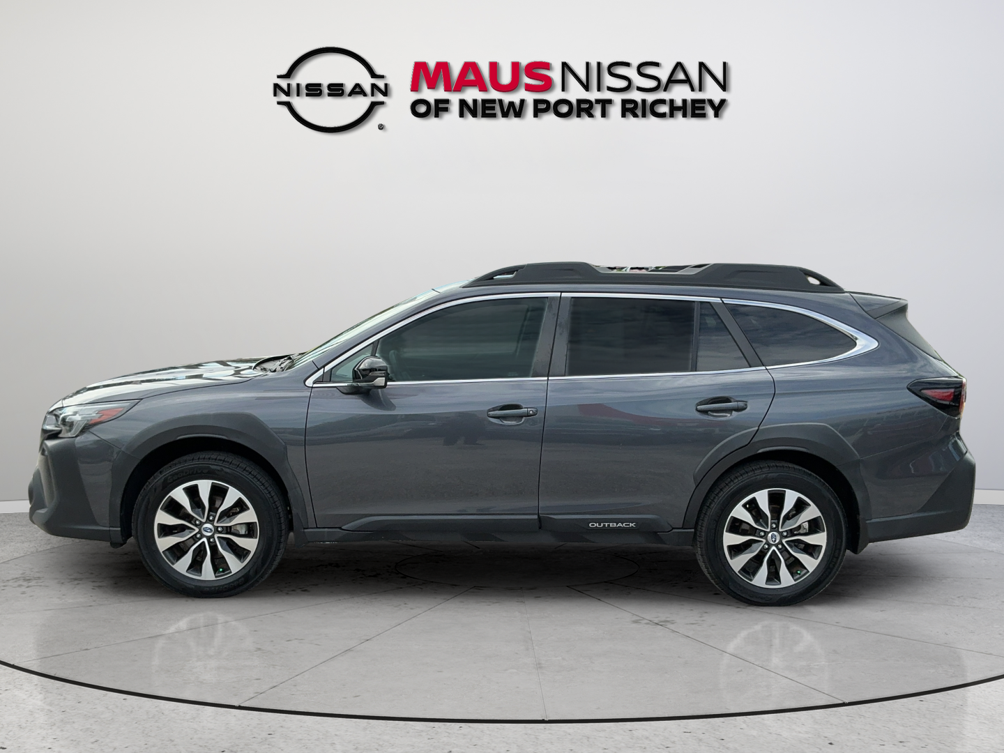 Used 2024 Gray Subaru Limited image 5