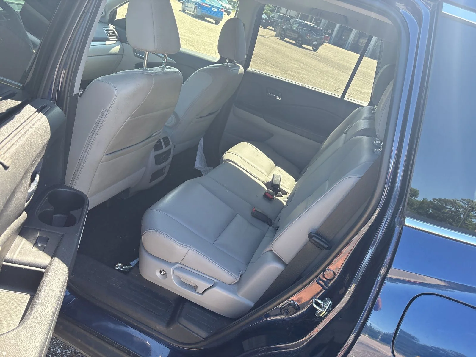 Used 2019 Blue Honda EX-L image 7