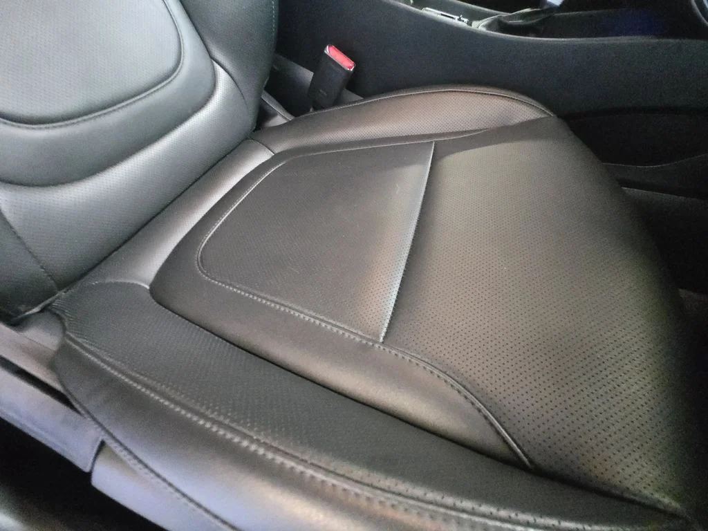 Used 2023 Silver Hyundai XRT image 30