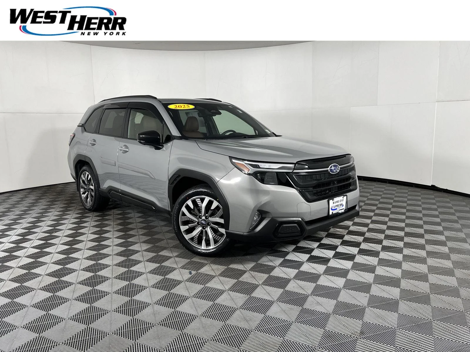 Used 2025 River Rock Pearl Subaru Touring image 1
