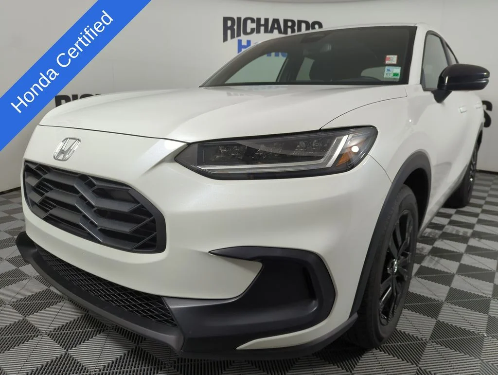 2026 Honda HR-V Sport 2WD's photo