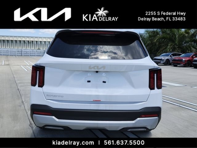 New 2026 Glacial White Pearl Kia LX image 4
