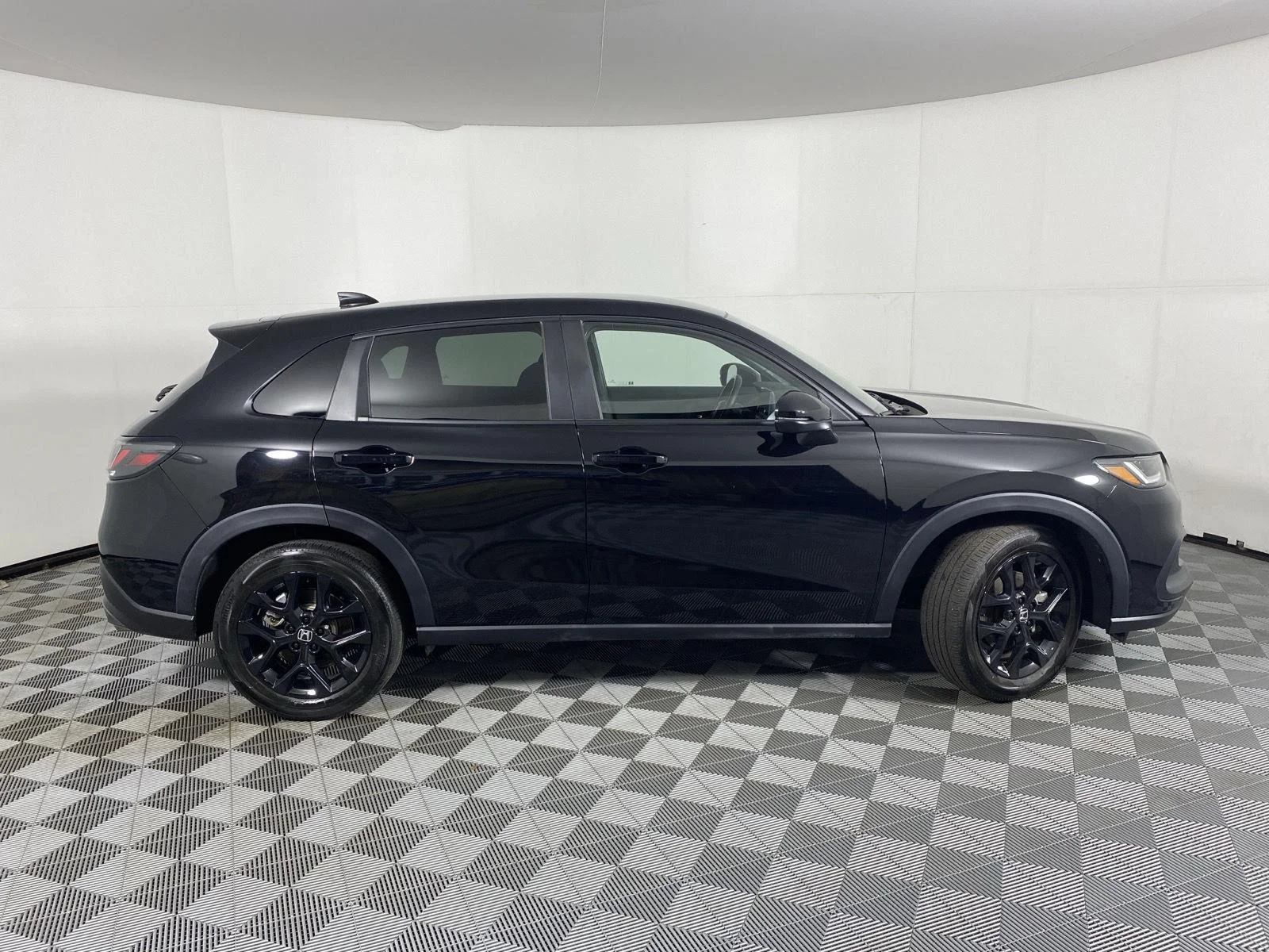 Used 2025 Crystal Black Pearl Honda Sport image 11